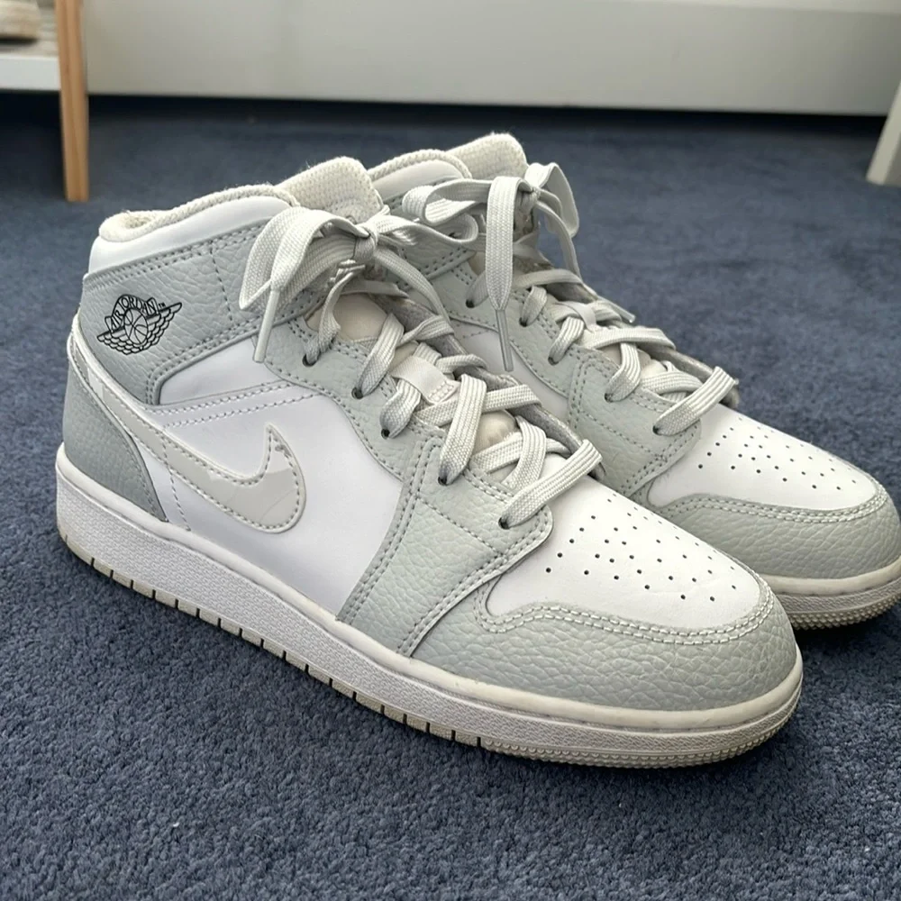 Air Jordan 1 Mid White Camo - Picture 1 of 7